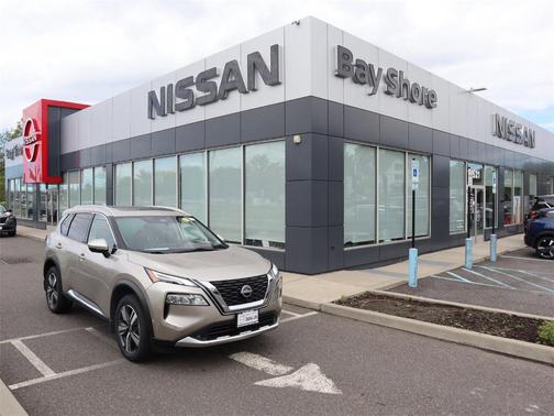 2022 Nissan Rogue Platinum