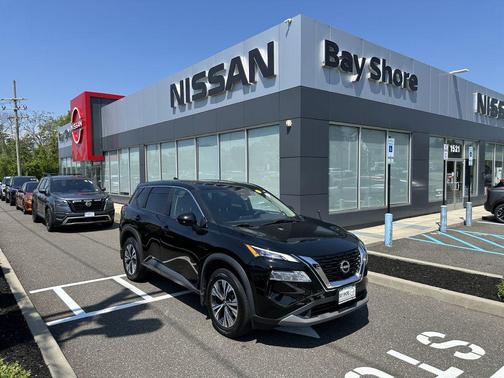 Super Black 2022 Nissan Rogue SV