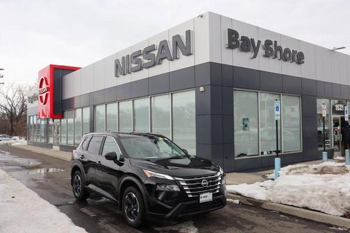 2025 Nissan Rogue SV