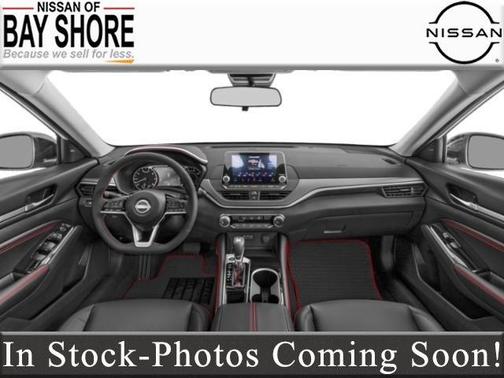 2025 Nissan Altima SR FWD