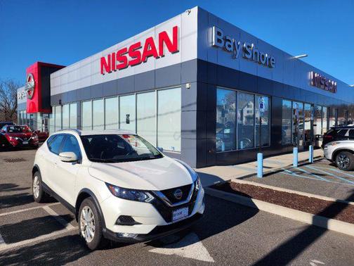 2021 Nissan Rogue Sport SV