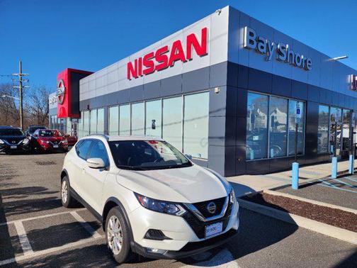 2021 Nissan Rogue Sport SV