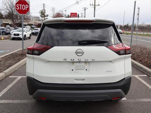 2023 Nissan Rogue S