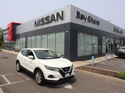2022 Nissan Rogue Sport S