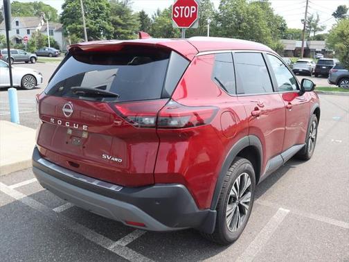 2022 Nissan Rogue SV