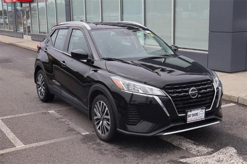 2021 Nissan Kicks SV