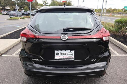 2021 Nissan Kicks SV