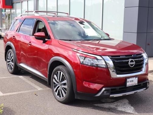 2022 Nissan Pathfinder Platinum 4WD