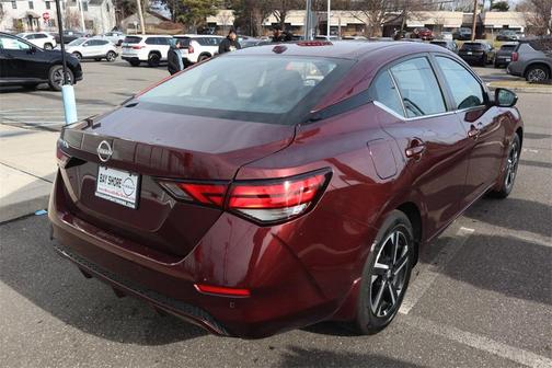 2025 Nissan Sentra SV