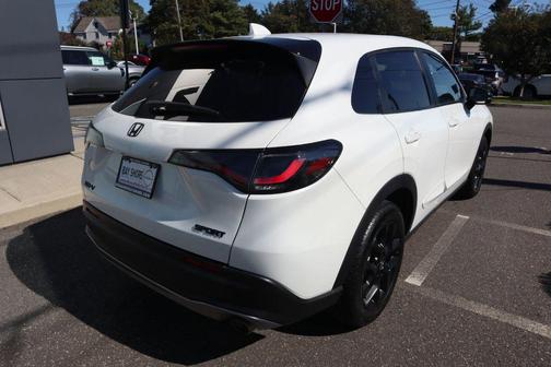 2025 Honda HR-V 2WD Sport