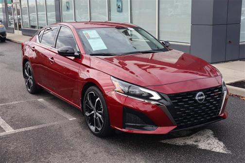 2025 Nissan Altima SR FWD