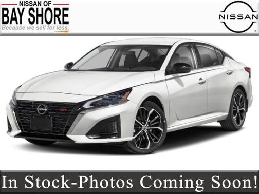 2025 Nissan Altima SR FWD