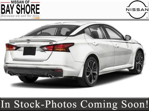 Pearl White Tricoat 2025 Nissan Altima SR FWD
