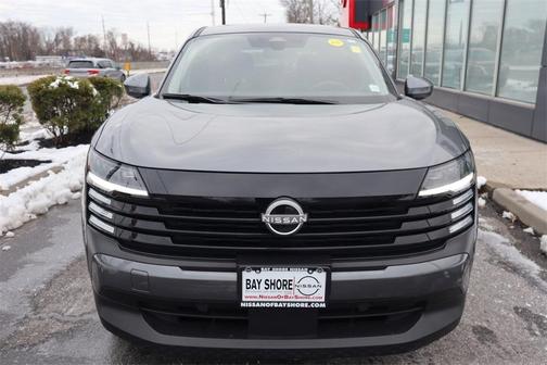 2025 Nissan Kicks SV