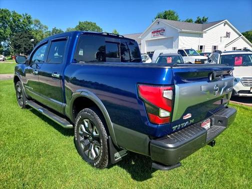 2020 Nissan Titan Platinum Reserve