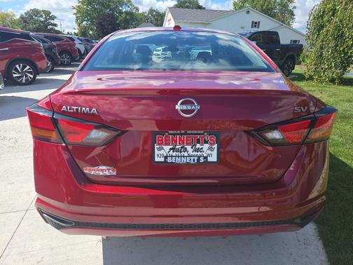 2024 Nissan Altima 2.5 SV