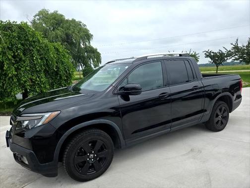 2017 Honda Ridgeline Black