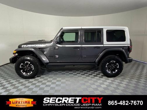 Granite Crystal Clearcoat Metallic 2026 Jeep Wrangler Rubicon