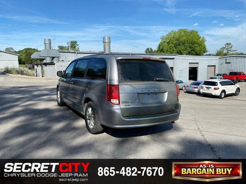 Billet Silver Metallic Clearcoat 2014 Dodge Grand Caravan SXT