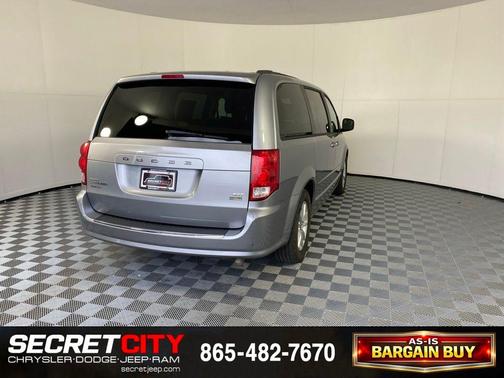 Billet Silver Metallic Clearcoat 2014 Dodge Grand Caravan SXT