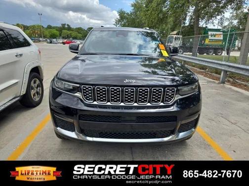 Diamond Black 2023 Jeep Grand Cherokee L Summit