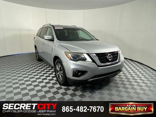Brilliant Silver Metallic 2018 Nissan Pathfinder SV