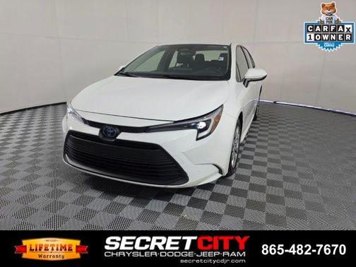 Ice 2024 Toyota Corolla Hybrid LE