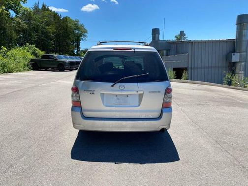 Sunlight Silver Metallic 2005 Mazda MPV LX