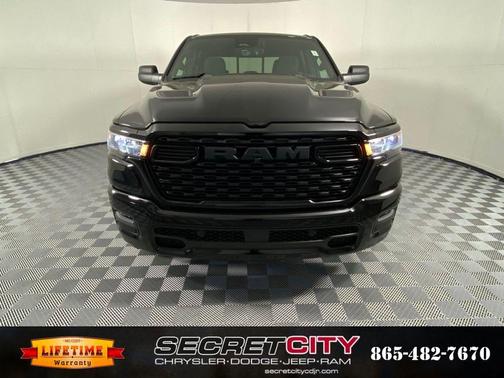 Diamond Black 2026 RAM 1500 Express