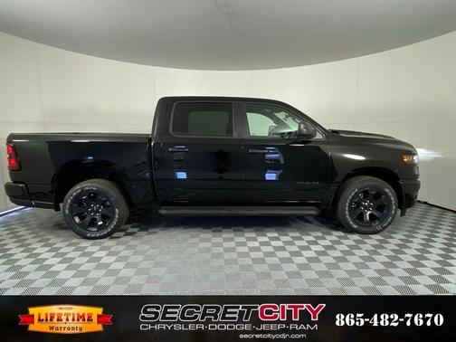 Diamond Black 2026 RAM 1500 Express