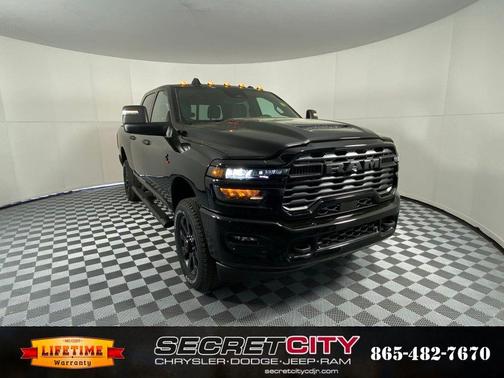 Diamond Black 2026 RAM 2500 Tradesman