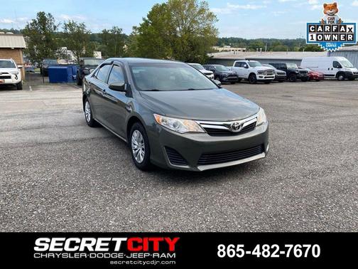 Cypress Pearl 2014 Toyota Camry LE