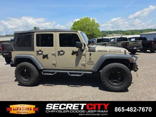 Gobi Clearcoat 2017 Jeep Wrangler Unlimited Sport