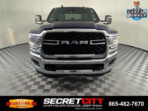 Patriot Blue Pearlcoat 2024 RAM 2500 Big Horn