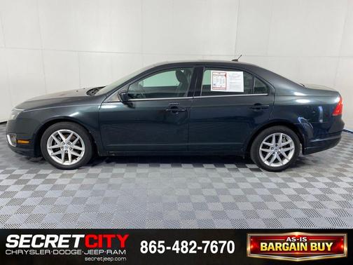 Gray 2010 Ford Fusion SEL