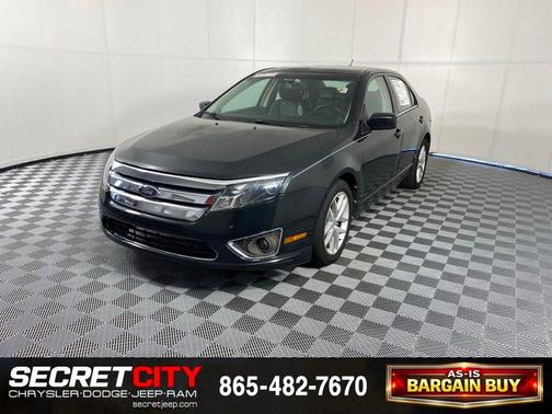 Gray 2010 Ford Fusion SEL