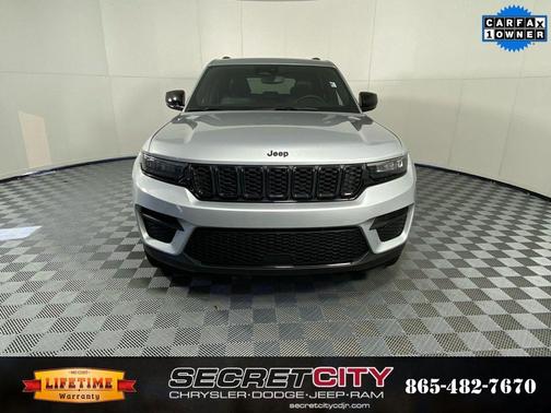 Silver Zynith 2024 Jeep Grand Cherokee Laredo