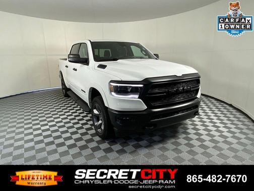 Bright White Clearcoat 2023 RAM 1500 Big Horn