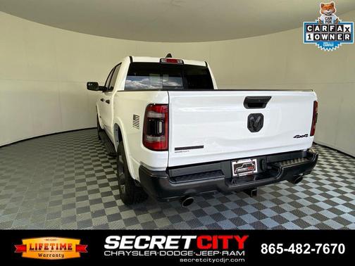 Bright White Clearcoat 2023 RAM 1500 Big Horn