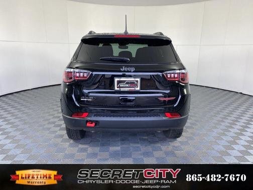 Diamond Black 2026 Jeep Compass Trailhawk