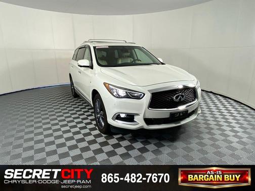 White 2017 INFINITI QX60 Base