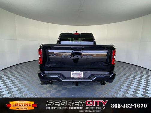 Diamond Black 2026 RAM 1500 Big Horn/Lone Star
