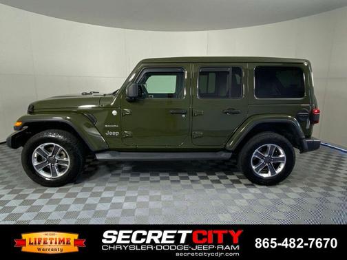 Sarge Green Clearcoat 2021 Jeep Wrangler Unlimited Sahara