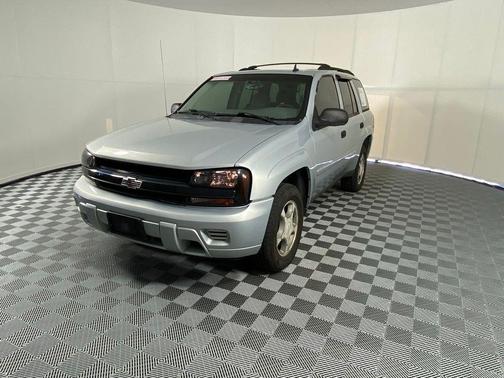 Moondust Metallic 2007 Chevrolet Trailblazer LS