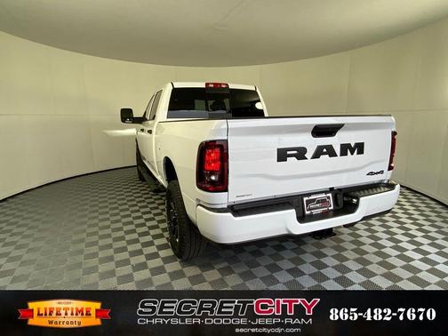 Bright White Clearcoat 2026 RAM 2500 Tradesman