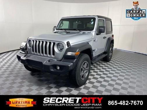 Silver Zynith Clearcoat 2023 Jeep Wrangler Sport