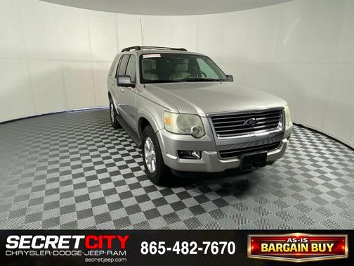 Silver 2007 Ford Explorer XLT
