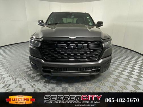 Granite Crystal Clearcoat Metallic 2026 RAM 1500 Big Horn/Lone Star