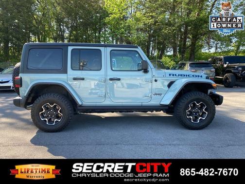 Earl Clearcoat 2023 Jeep Wrangler 4xe Rubicon