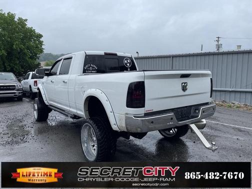 Photo 4 of 5 of 2012 RAM 2500 Laramie